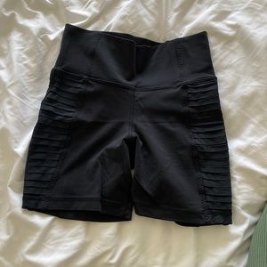 Lululemon biker shorts